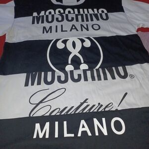 White and black oversized double question mark Moschino tshirt  size S